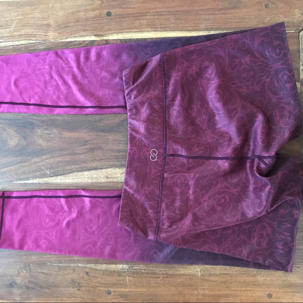 Calia Carrie Underwood Ombré pink purple leggings